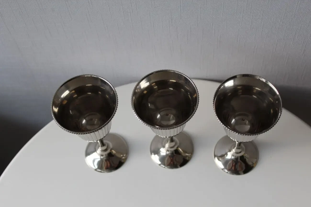 Бокалы, белая бронза, Англия, 14,7 см, 3 шт 4