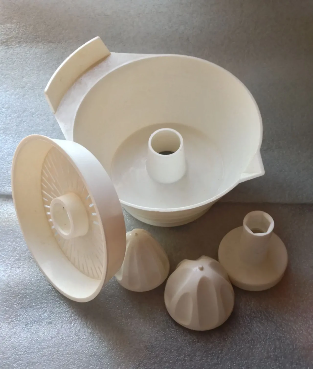 Насадка-цитрусодавка кухонный комбайн AKA TGL 12500 Komet КМ-8 ГДР DDR 3