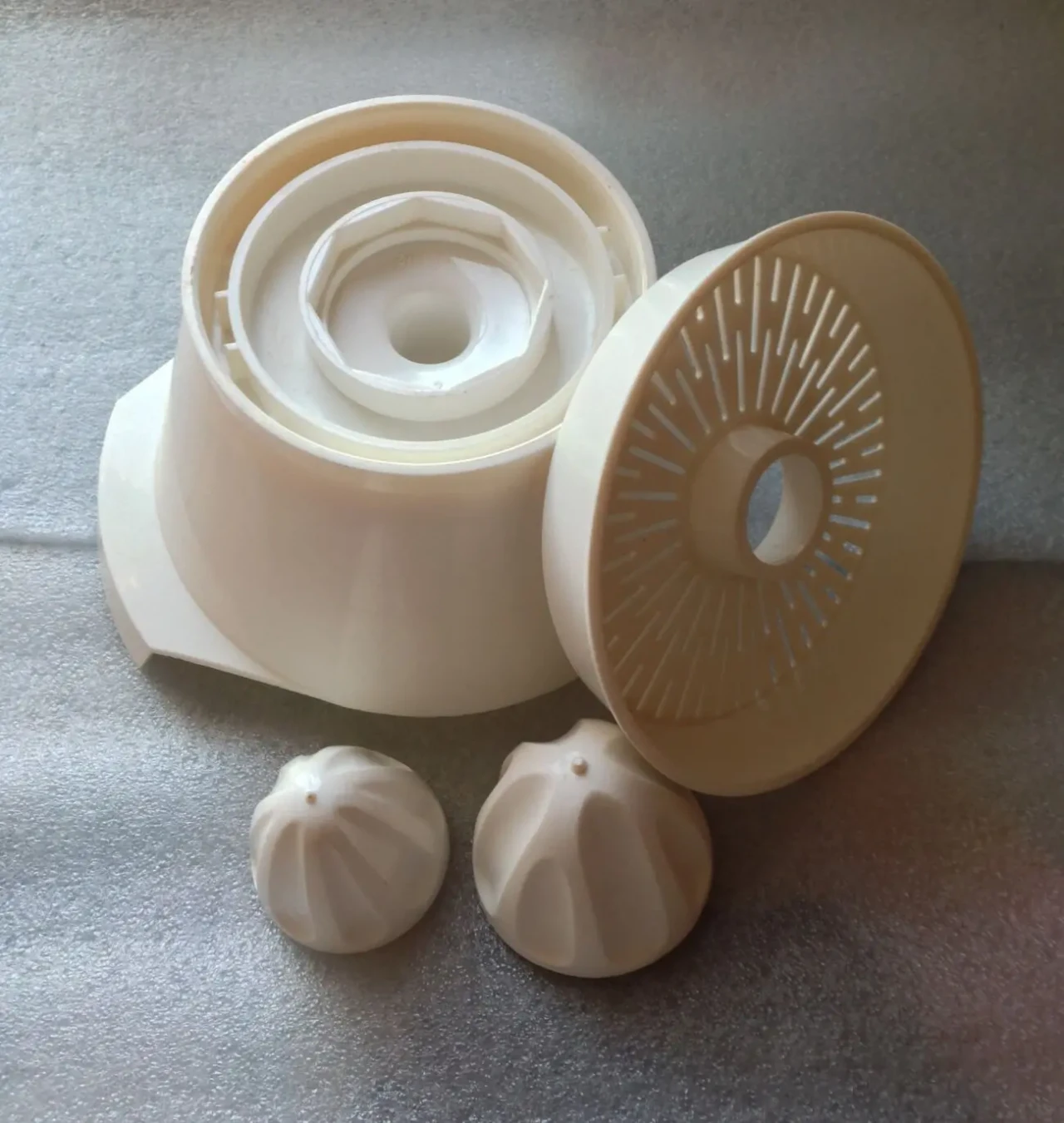 Насадка-цитрусодавка кухонный комбайн AKA TGL 12500 Komet КМ-8 ГДР DDR 4