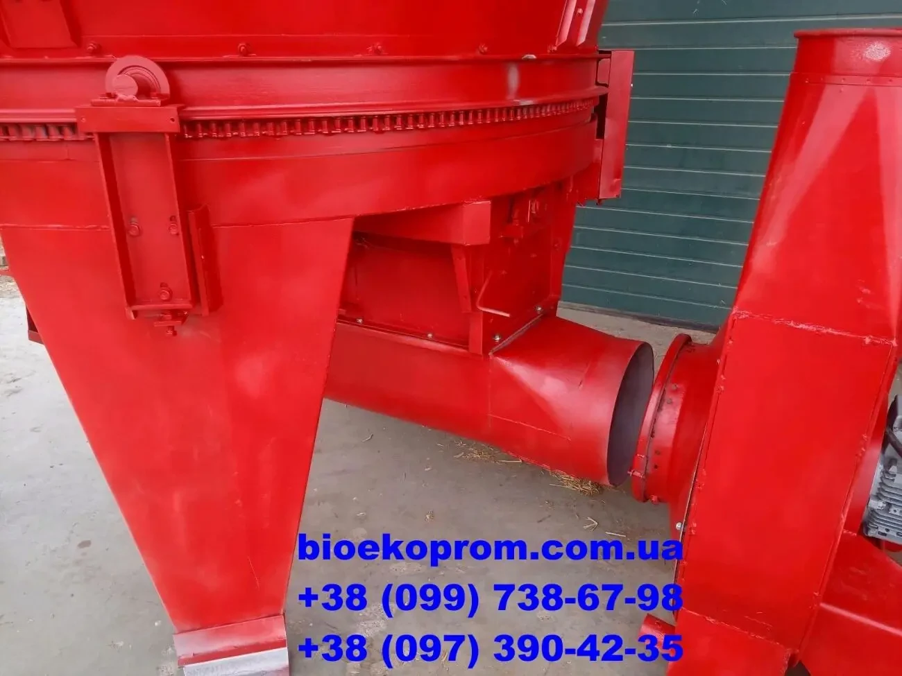 Подрібнювач соломи стаціонарний 30 кВт. 4000 кг. год. Данія. Cormall r 5
