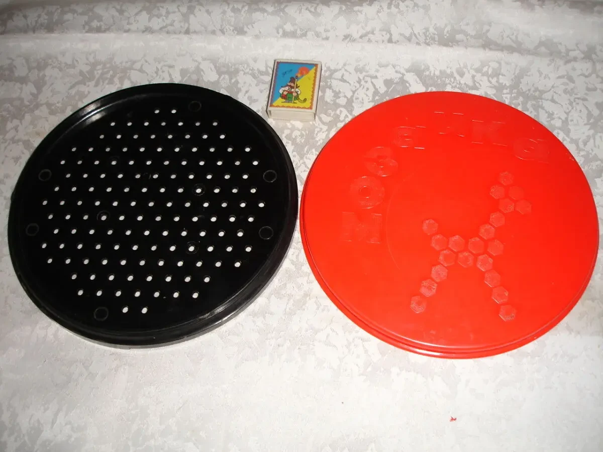 ИГРА/гра розвиваюча МОЗАЇКА кнопкова настільна, кругла. РАРИТЕТ. 3