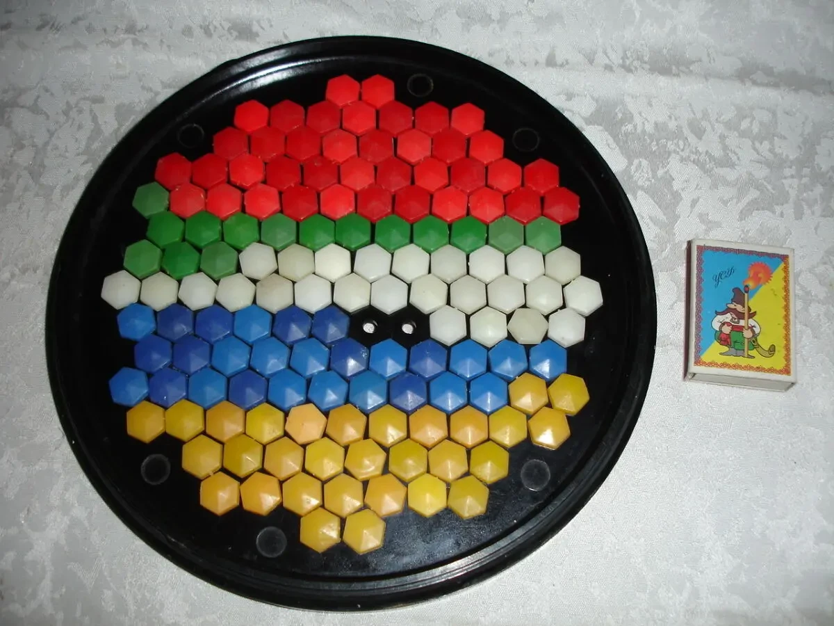 ИГРА/гра розвиваюча МОЗАЇКА кнопкова настільна, кругла. РАРИТЕТ. 5