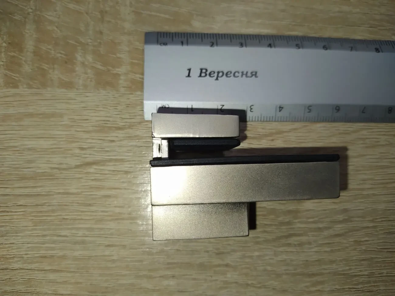 Крепление (кронштейн) для стеклянной полки GIFF Quadro mini сатин 5