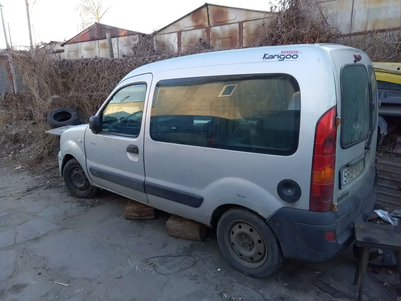 Кузов Рено Кенго 10