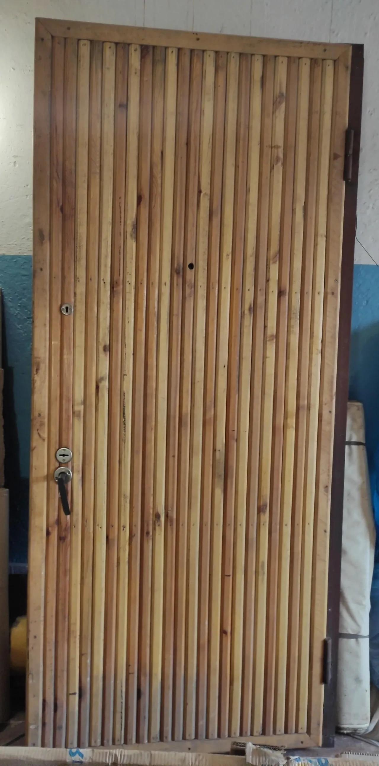 Двери металлические