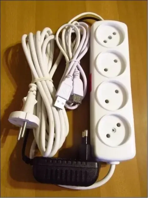Дистанционно-управляемые розетки (от TV), с БП = 5В/3А + Активный USB 3