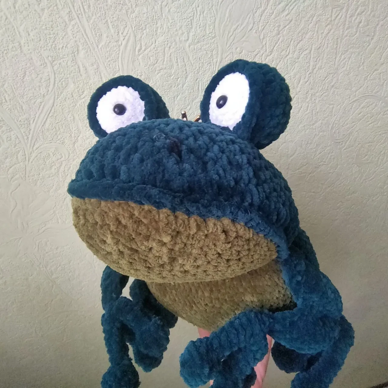 лягушка  вязаная игрушка.игрушка мягкая  лягушка плюшевая ручная робот 4