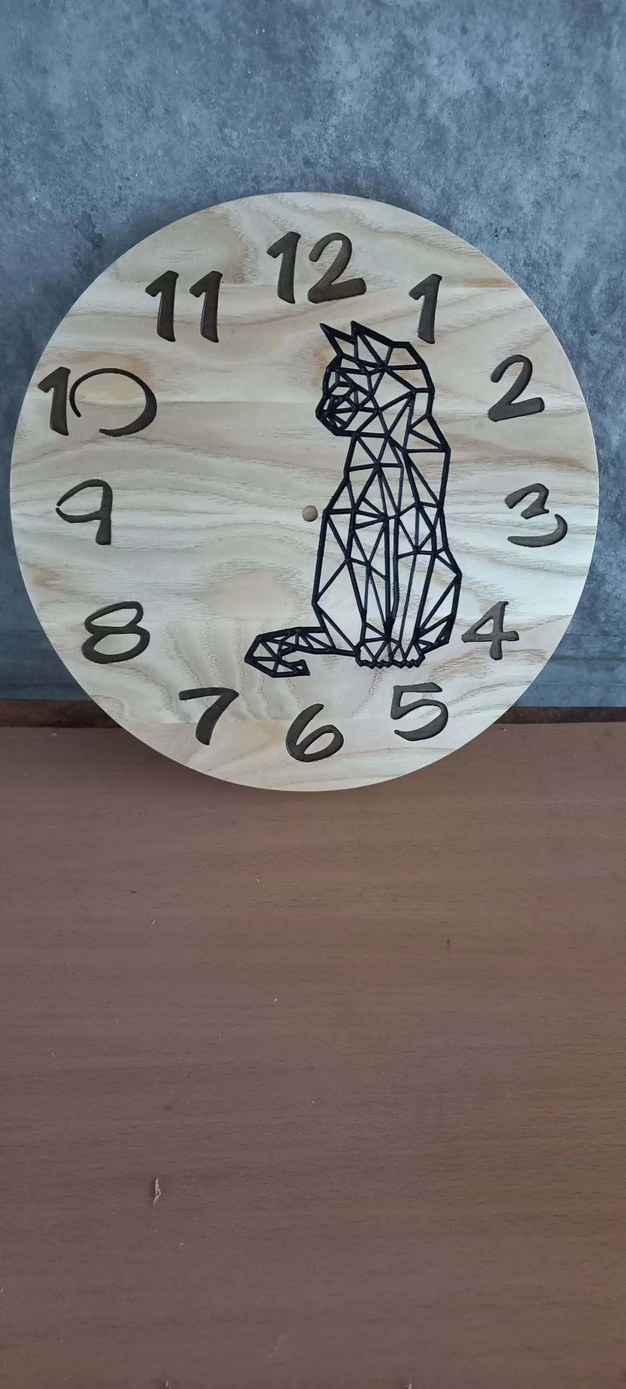 Годинник з натурального дерева 