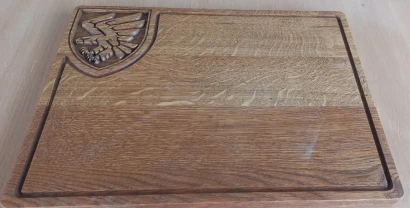 Пiднос з натурального дерева с гравіровкой 95