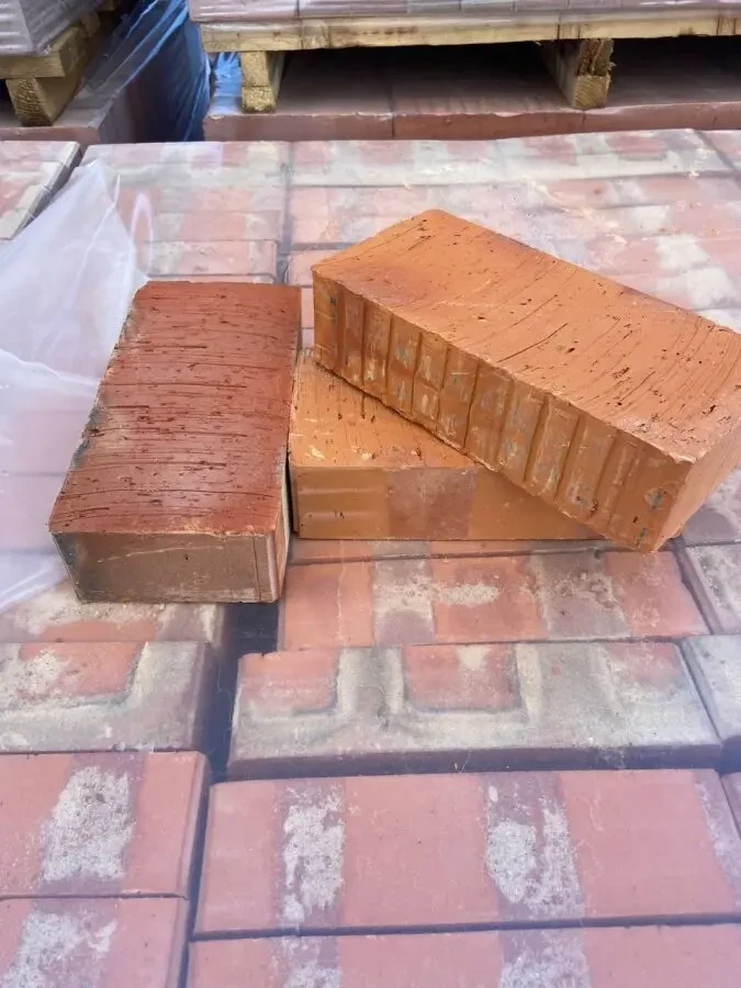 Цегла пічна м200 повнотіла 6