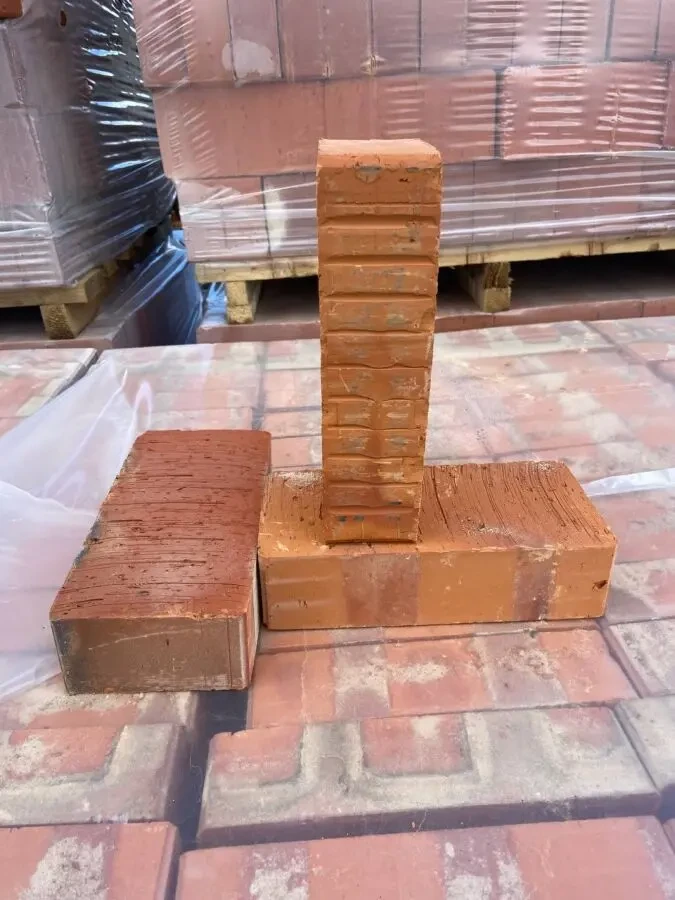 Цегла пічна м200 повнотіла