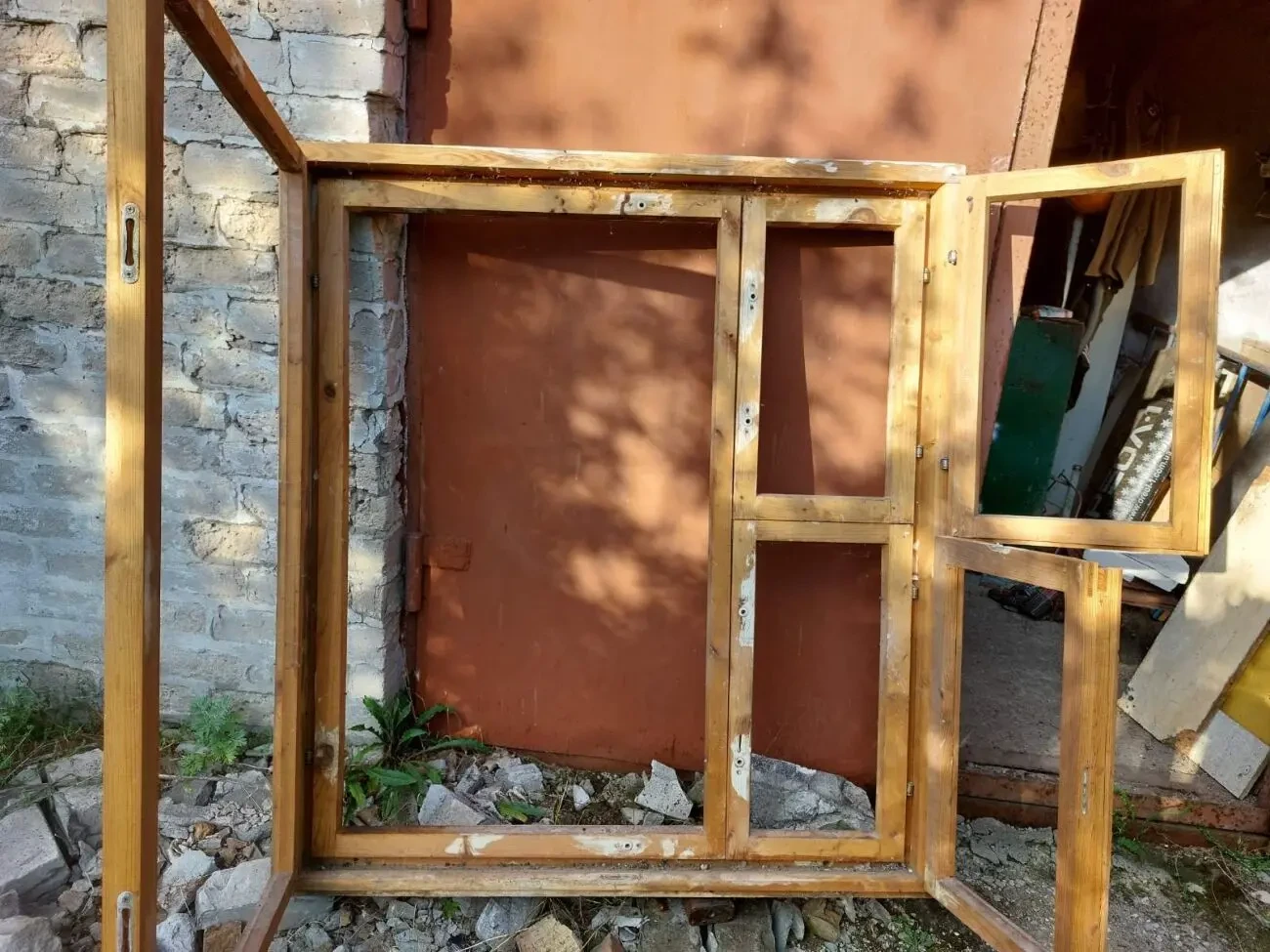 Рама новая деревянная с луткой 5 штук 3