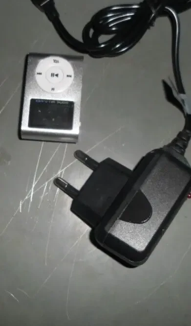 Міні MP3 плеєр под iPod Shuffle 4