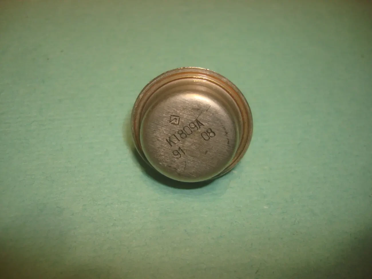 Транзисторы КП809.КП922.КТ908.КТ808.КТ809..КТ818.КТ819.2Т709.КТ903 9