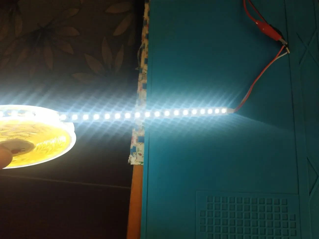 Светодиодная лента 12v, SMD2835, 5 метров, 6500K, 120д/м 8