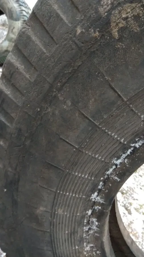 Шина 10.00R20. 280R508. Д-2М . И-А265-1 8