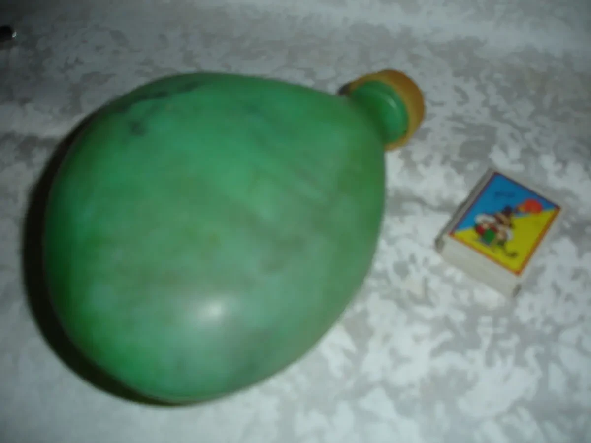 ФЛЯГА 0,67 л зелена, пластикова. Завод ВОЕНОХОТ, Киев. РАРИТЕТ. 2