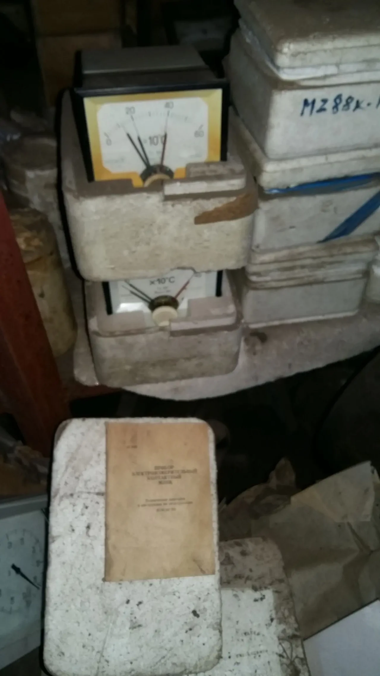 Прибор электроизмерительный М333К, Терморегулятор М333К, Прибор М333К 2