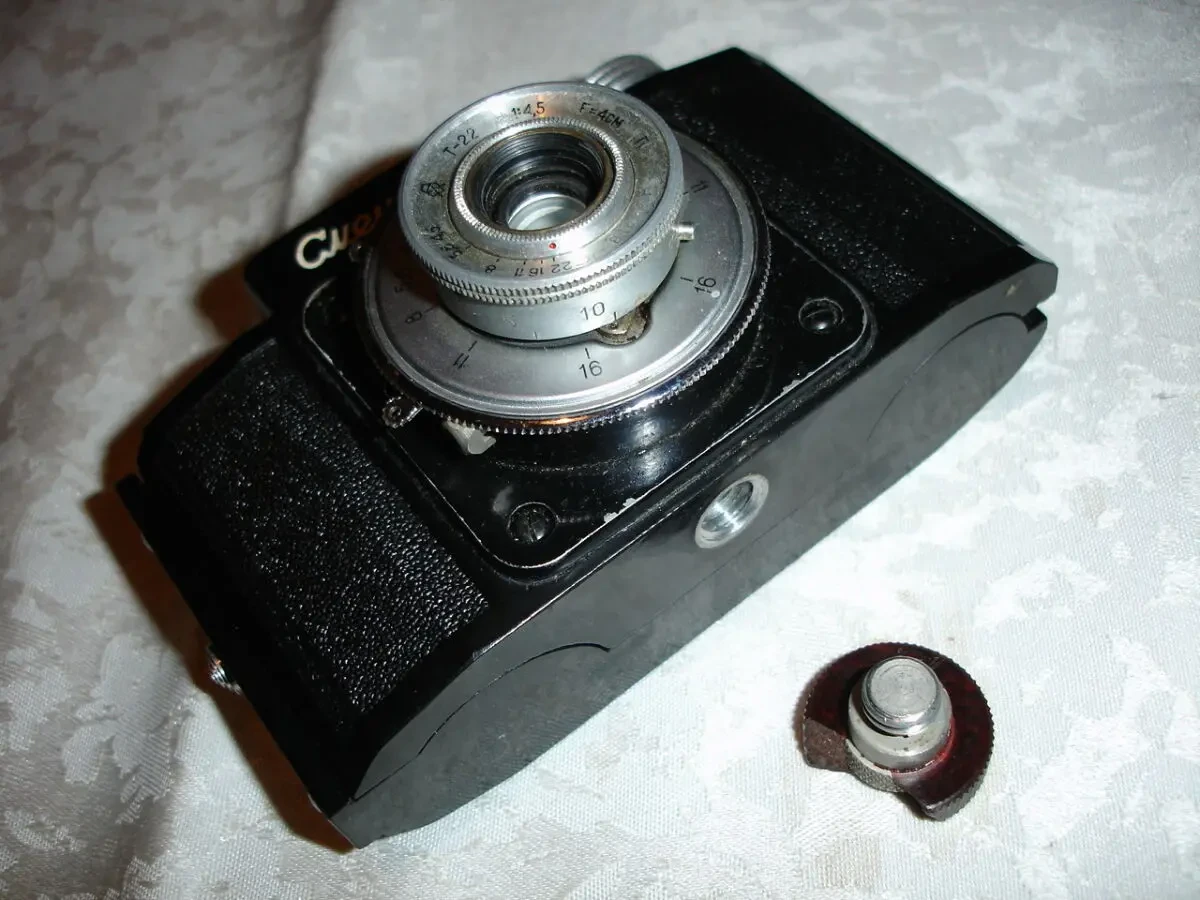 Фотоапарат СМЕНА повоєнного часу випуску, робочий, + шкіряний футляр 7