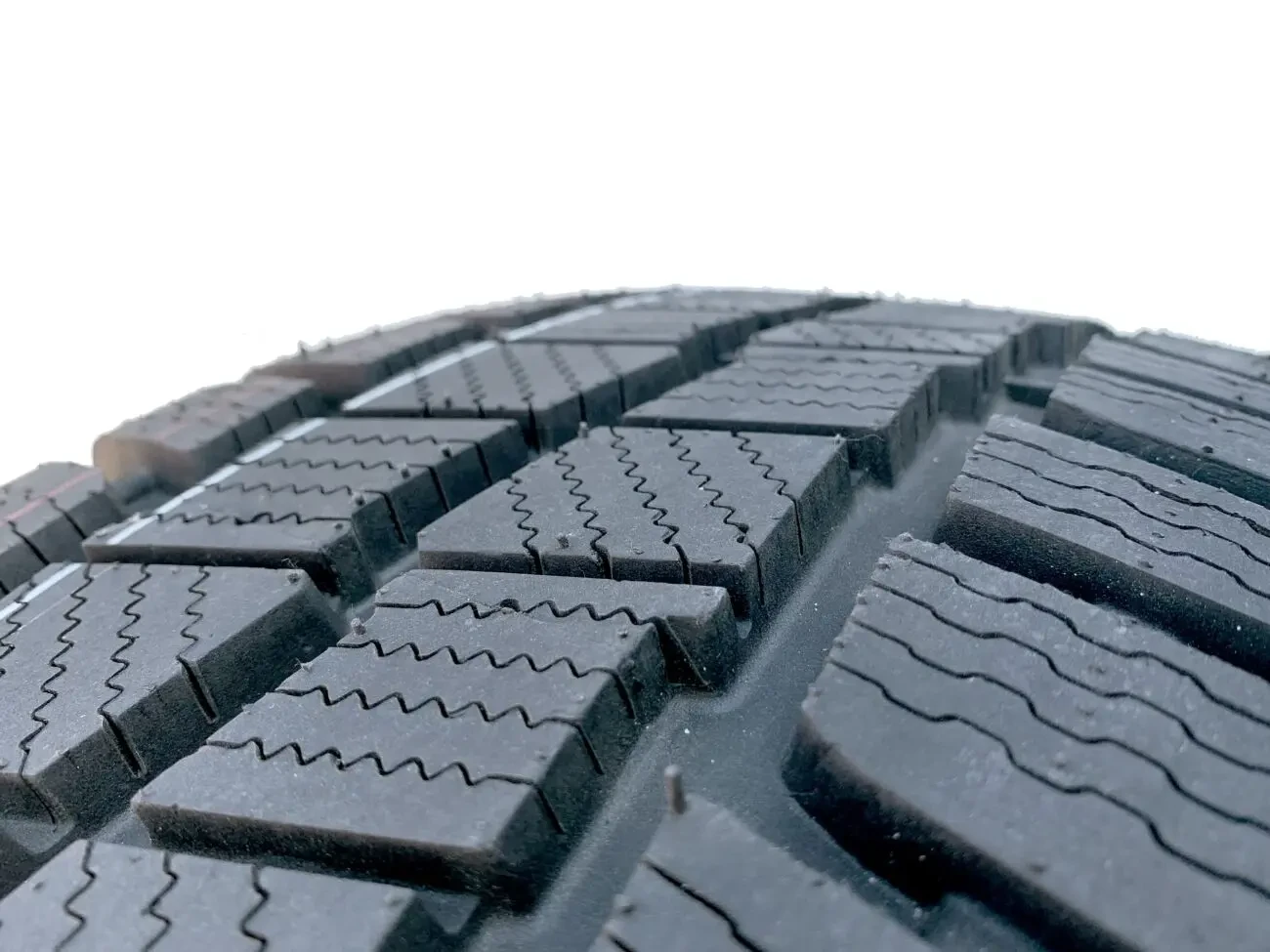 Шини зимові 195/75 R16C 110T  ALPIN GAL-GUM Poland 4