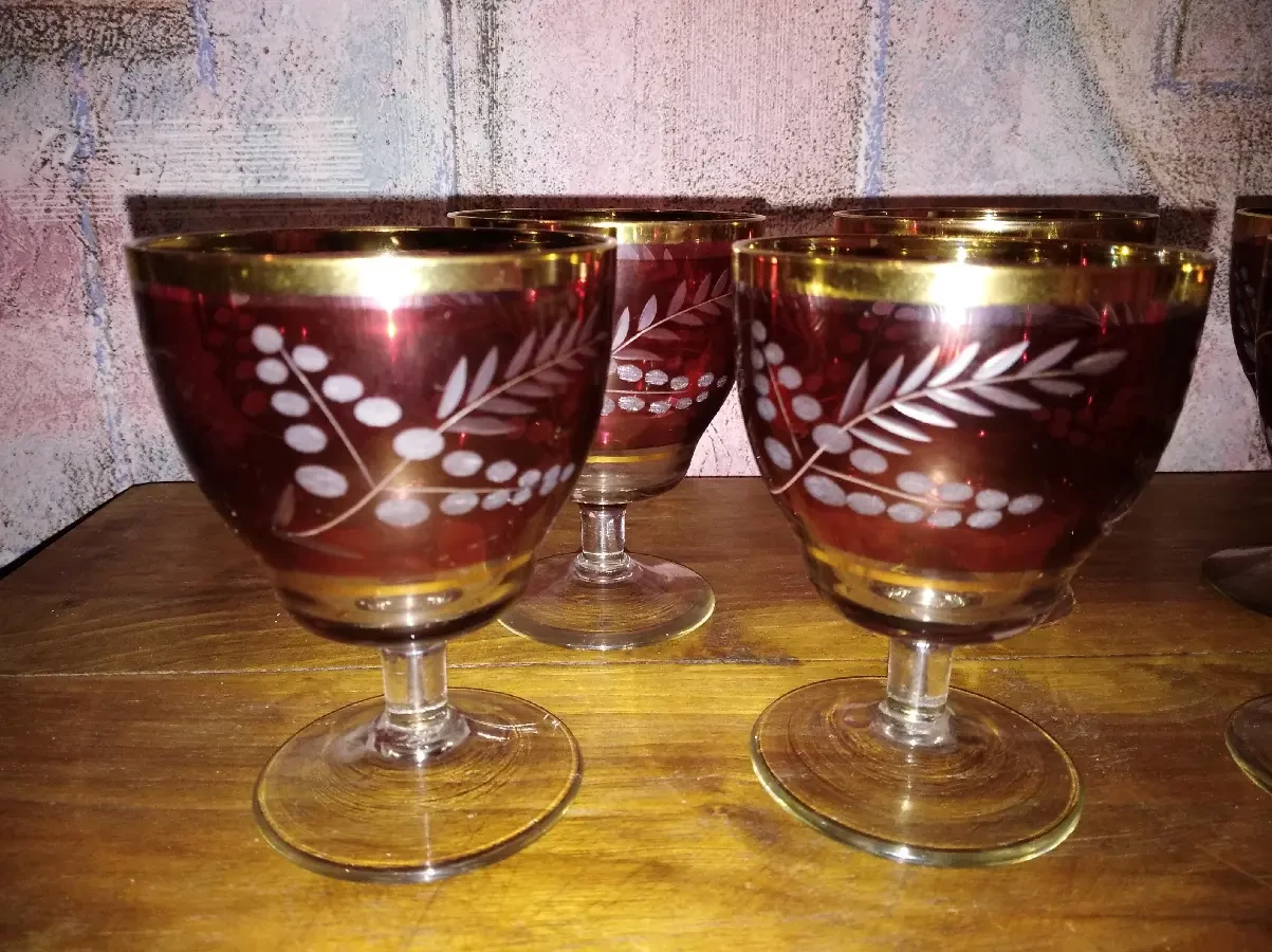 Келишки, кольорове скло з позолотою, СРСР 3