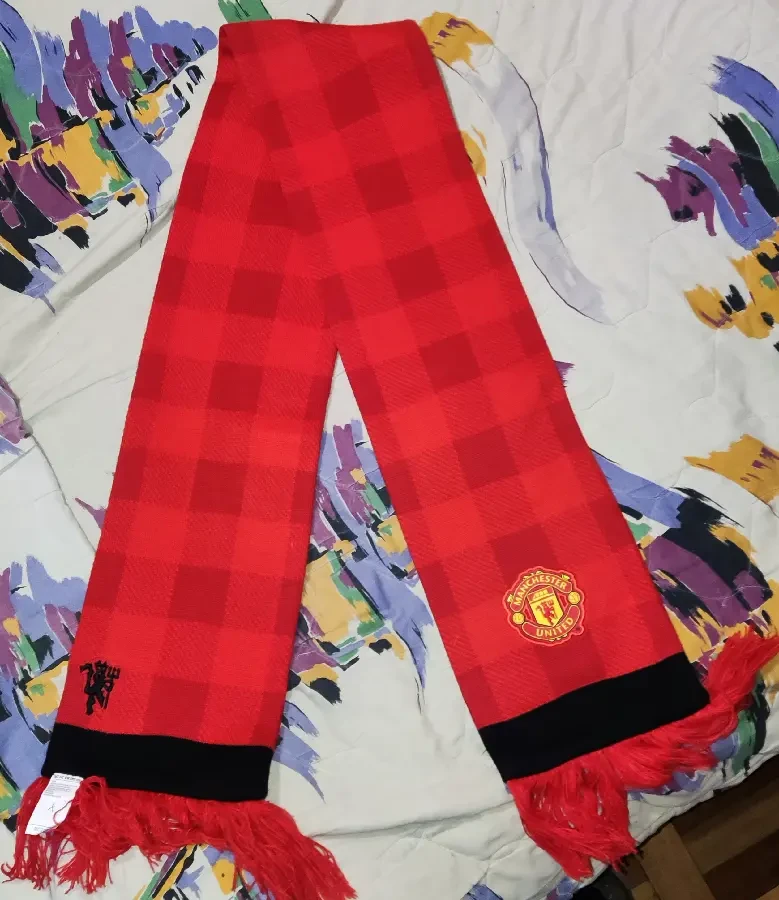 Стильный шарф Nike FC Manchester United 2