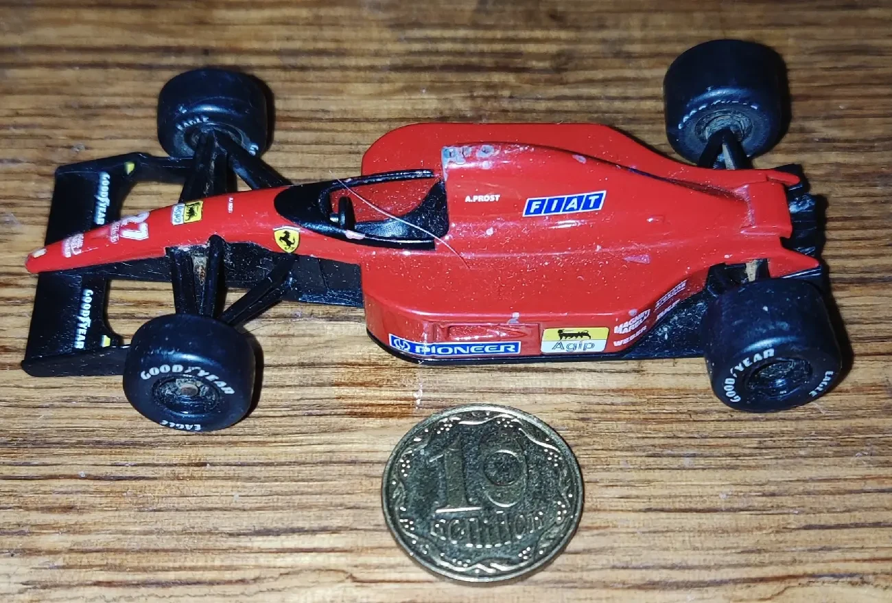 Гоночная машинка в коллекцию 2