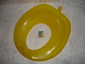 НАКЛАДКА, насадка ДИТЯЧА (дитяче СИДІННЯ) на унітаз. Стан НОВОЇ.