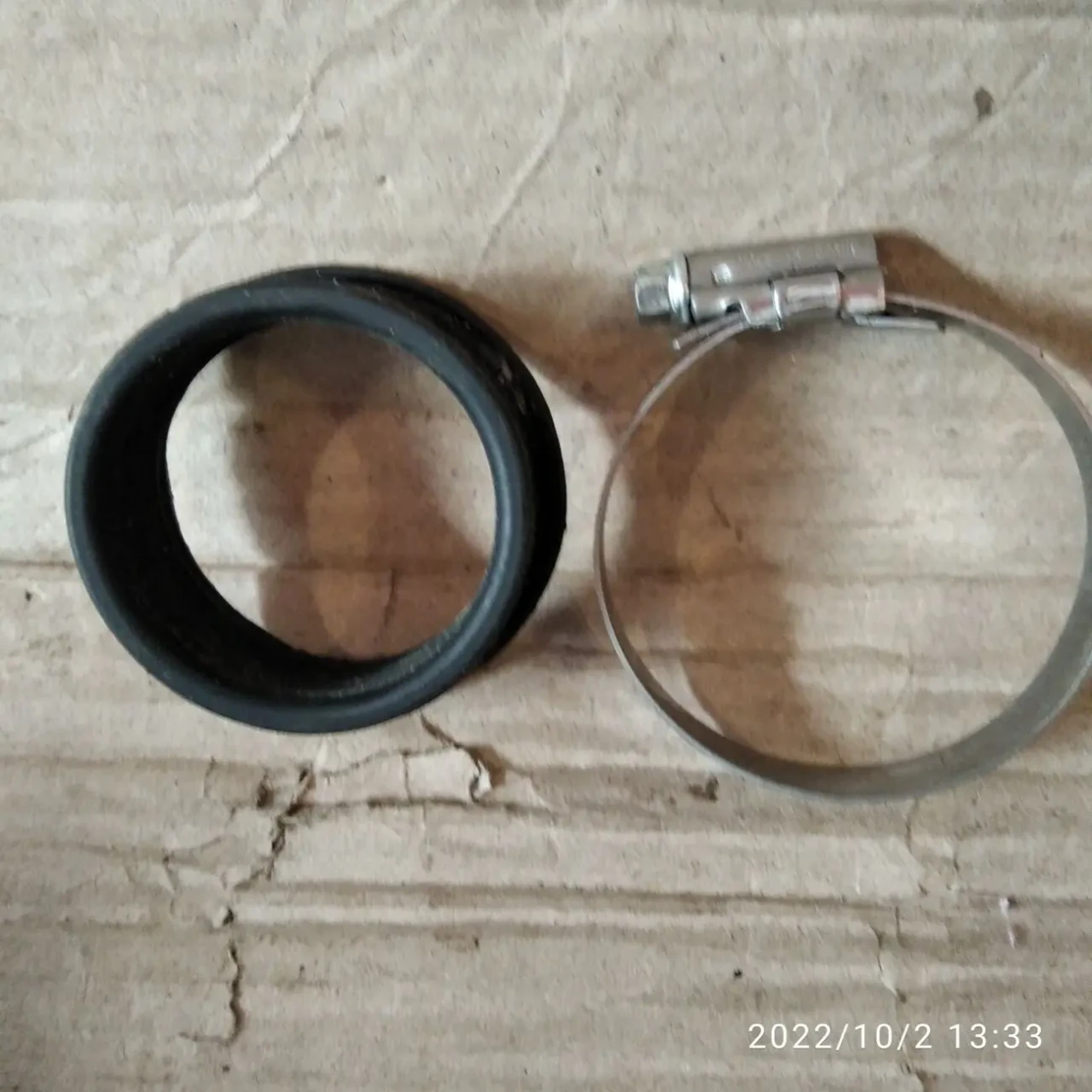 Продам уплотнитель патрубка турбины Опель Комбо С 17DTI 16V б/у. 3