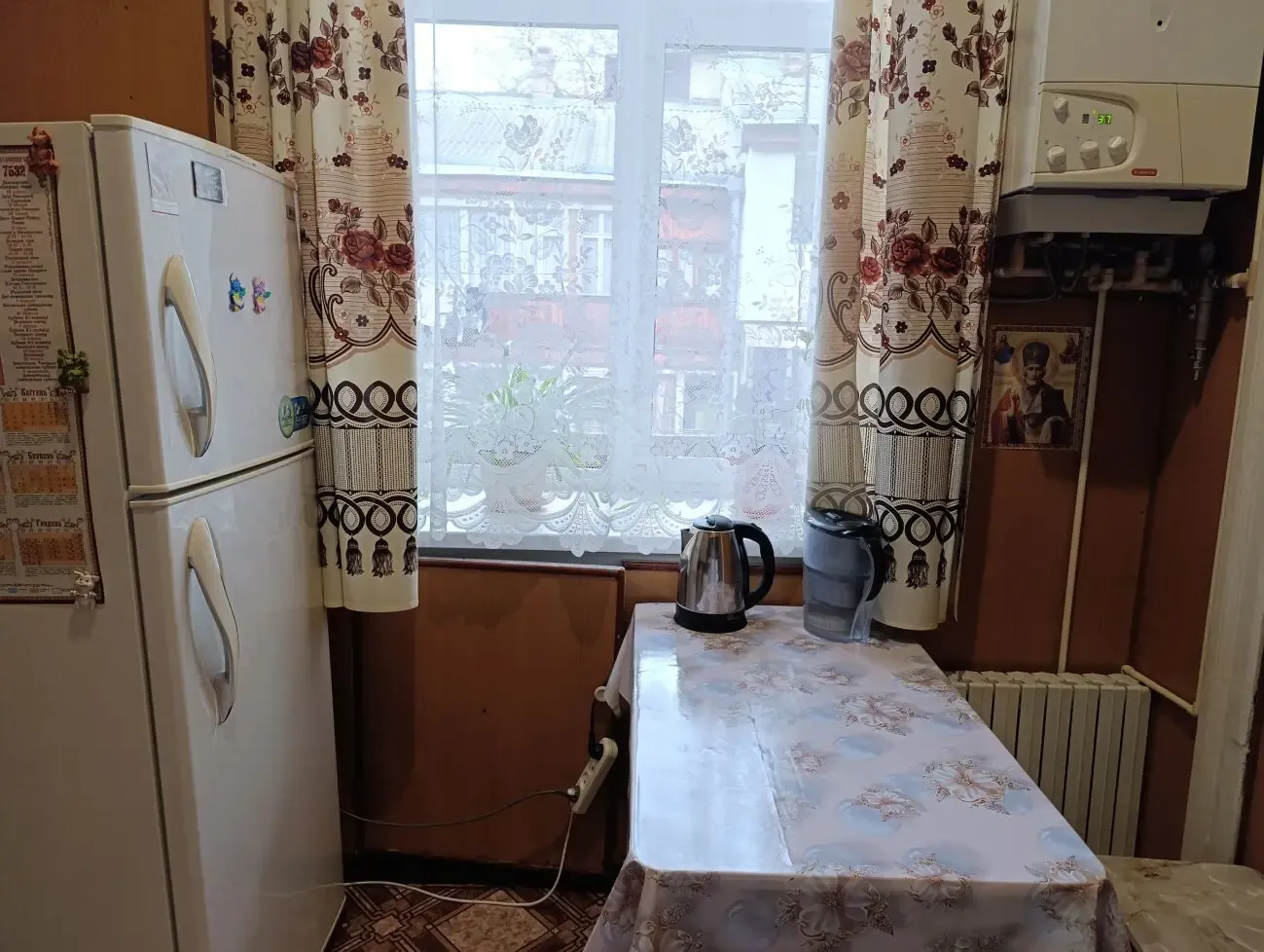 Сдам свою комнату ул.Екатерининская в центре города. Для 1 человека. 5