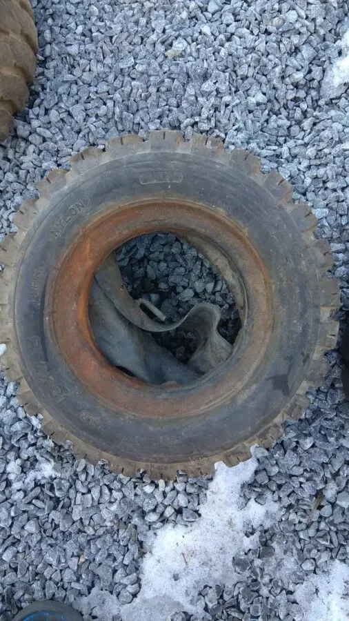 Шины на мини погрузчик 18х7-8 – 5 штук 18/7-8   18/7 R8 2