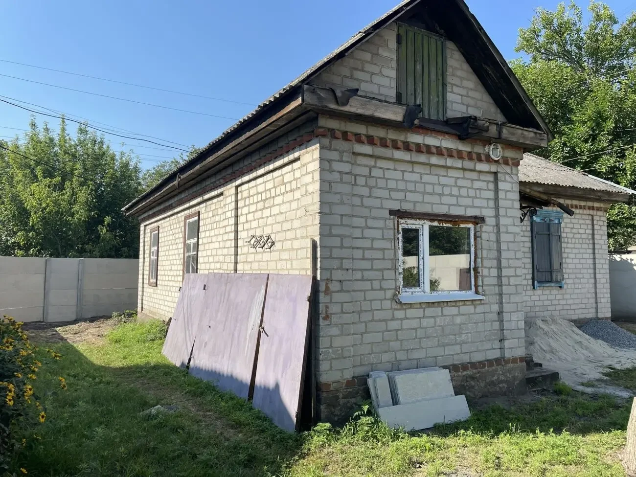 Кирпичный дом в центре Раковки 3