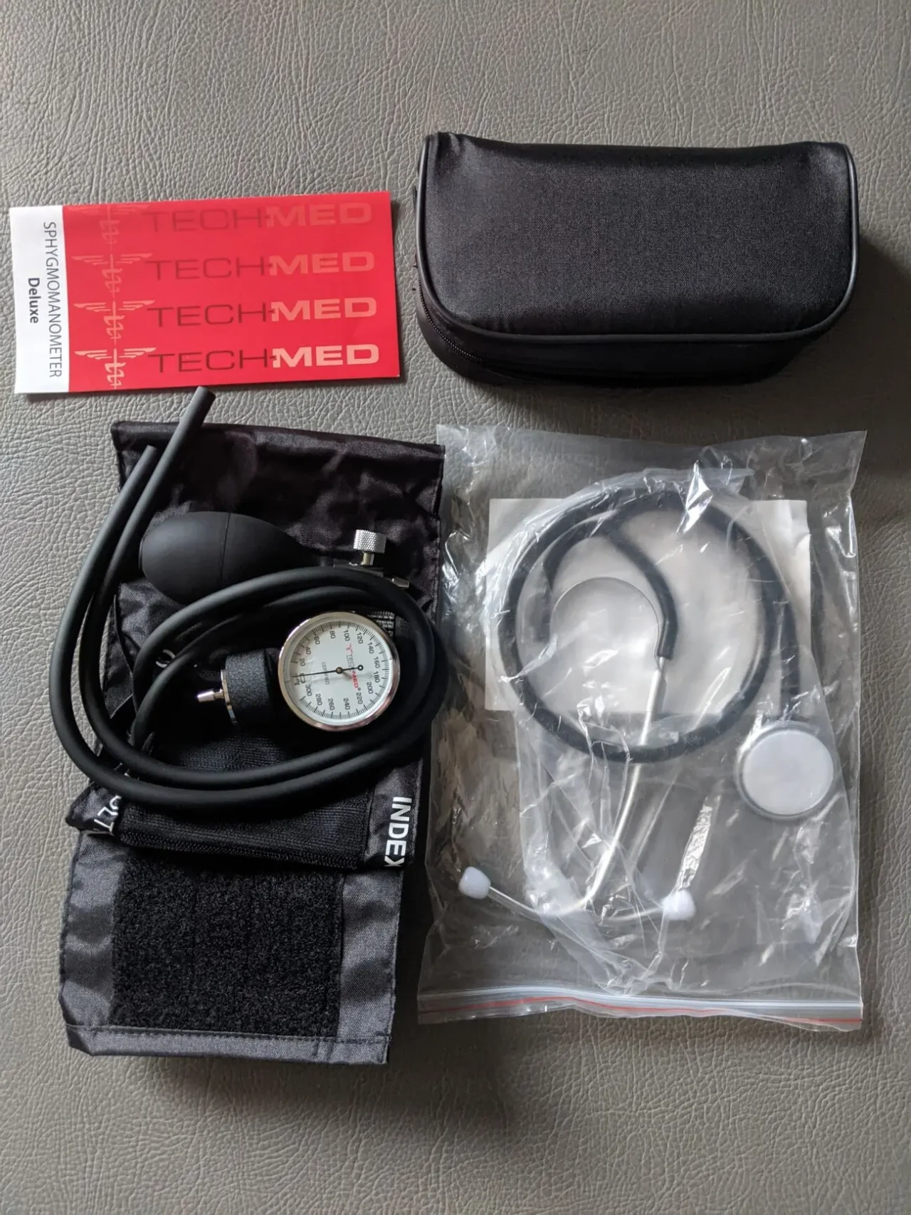 Тонометр механічний