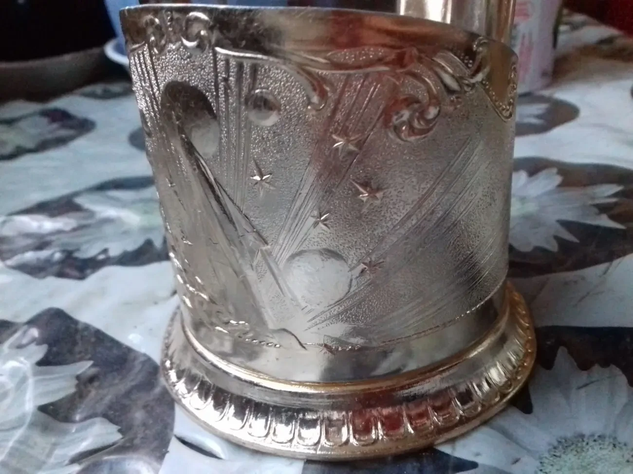 Підстаканник металевий. 4