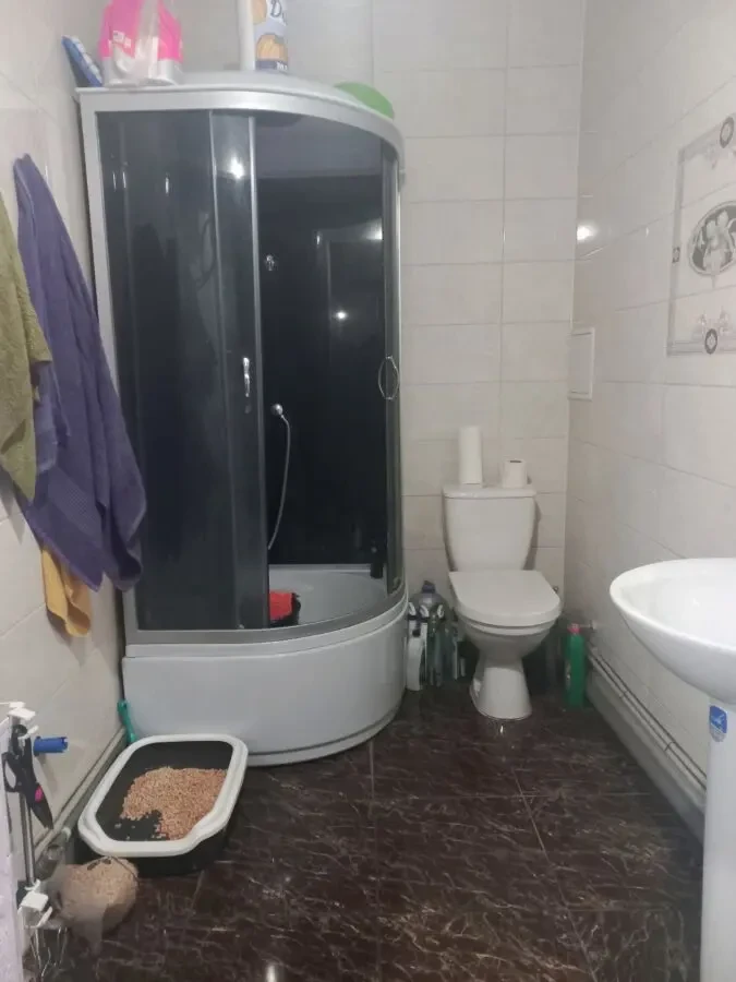 Продам 1-к квартиру 34,1м2 ,вул,Світла вул. 3д, метро Бориспільська 4