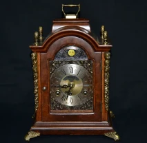 Кабинетные каминные настольные часы Warmink Wuba.