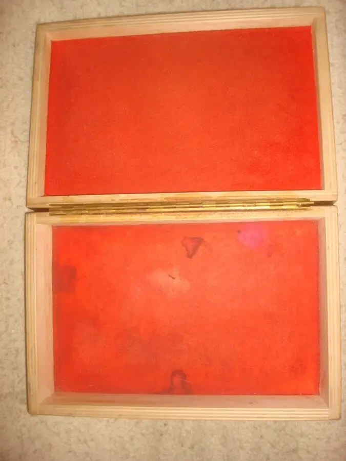 Шкатулка  ретро   чеканка 8