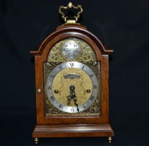 Часы настольные Wuba Warmink