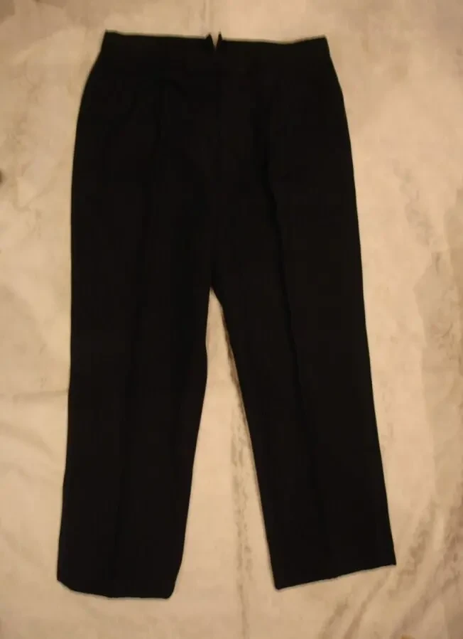 ШТАНЫ/брюки/капрі S/42 р., чорні у вертик. смужку, теплі. Для дівчат 2
