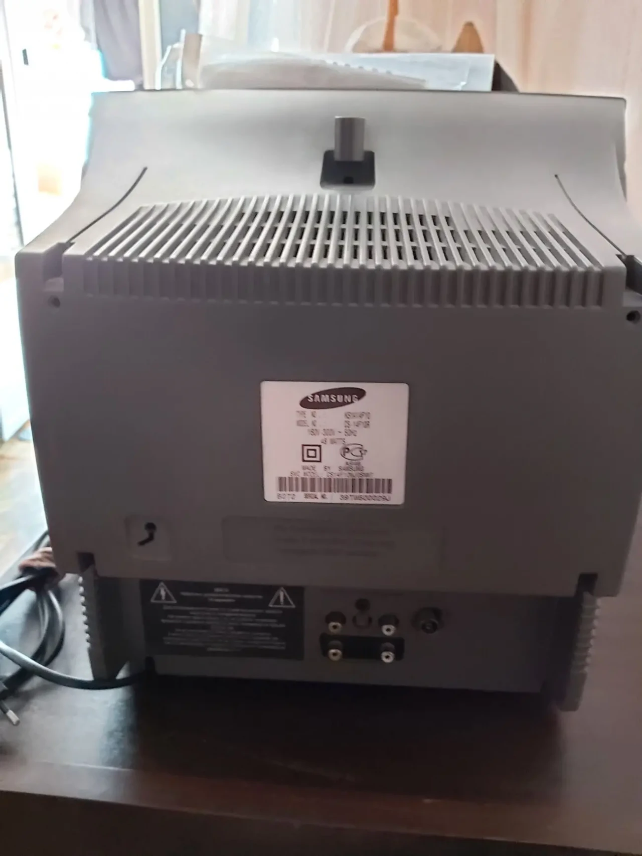 Телевизор Samsung 5