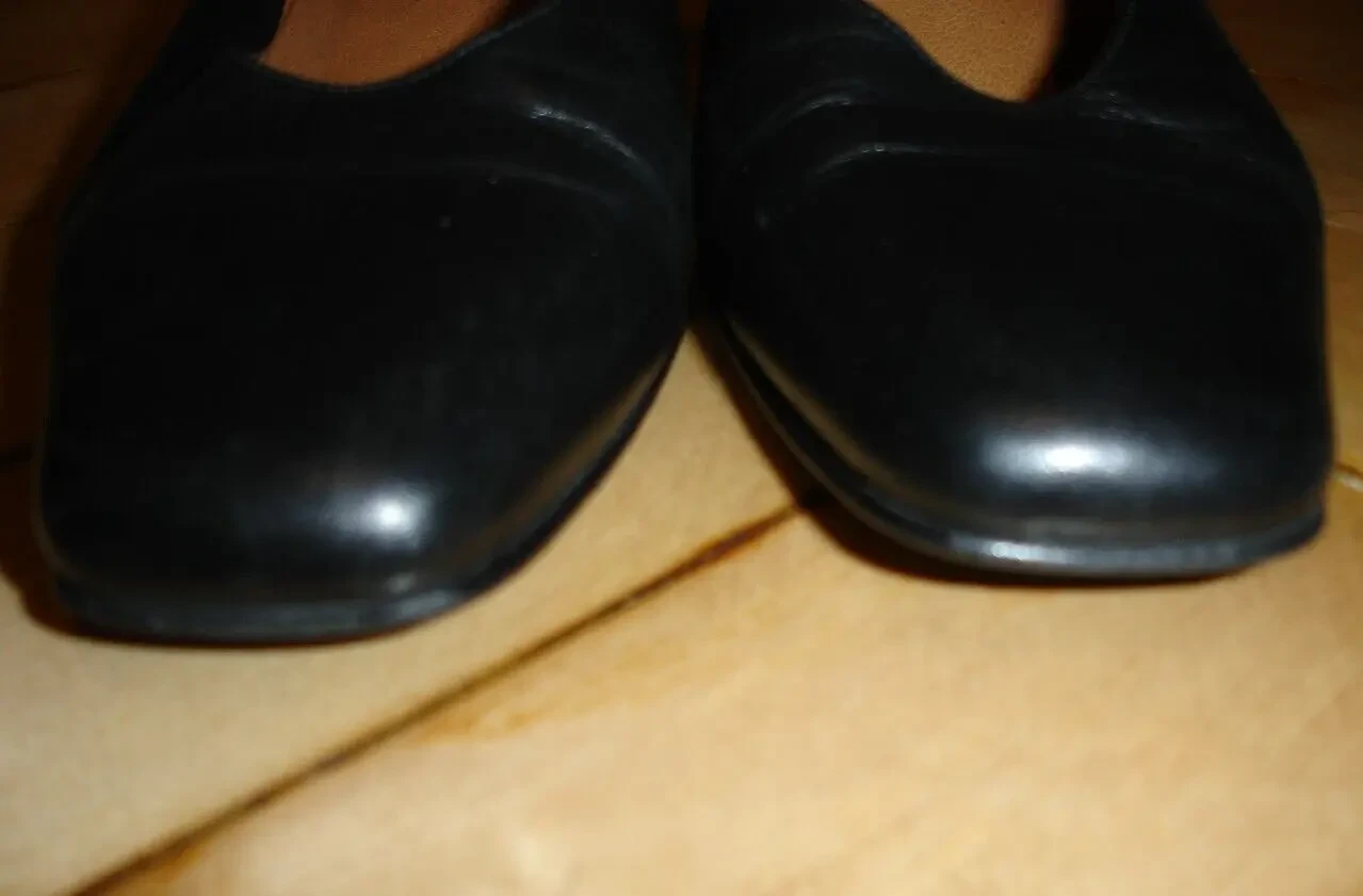 Туфли/ТУФЛІ/мешти 38,5 р.(25,5 см), ШКІРА, чорні, закриті. Для дівчат. 4