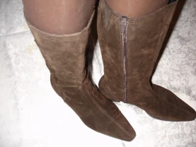 САПОГИ/чоботи 40 р., ЗАМША, коричневі, ESPRIT, демі. Для дівчат.