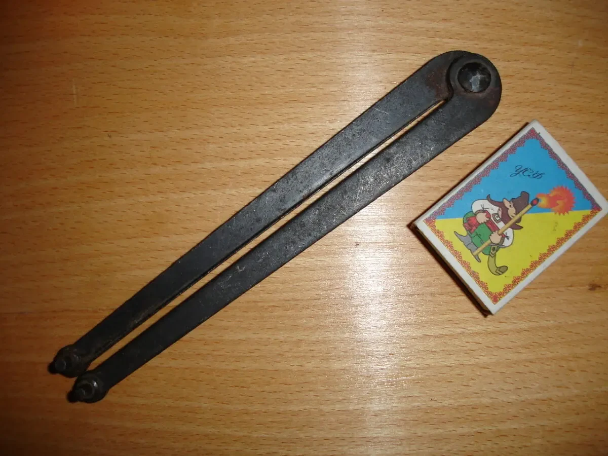 КЛЮЧ ручний для фіксації розподільного валу і установки фаз ГРМ. РЕТРО