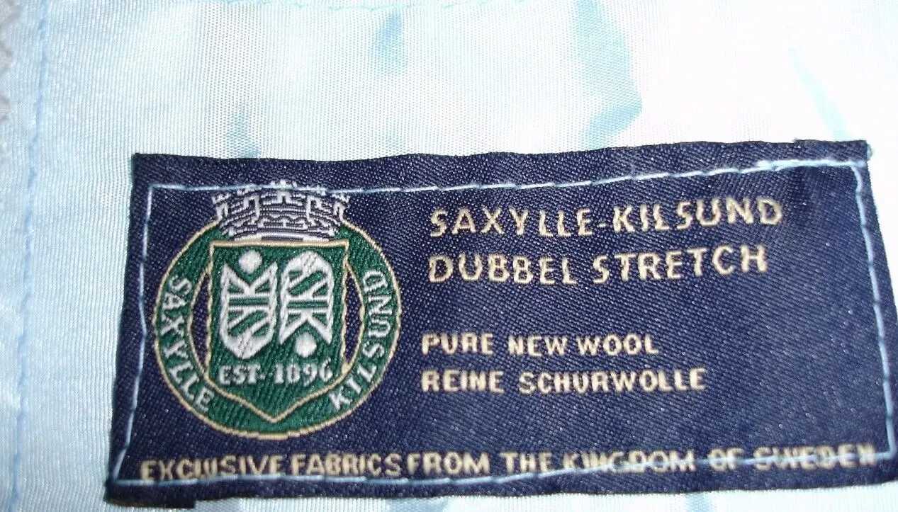 КУРТКА 44 р. голуба; утеплена синтепоном; молодіжна. Для дівчат. 3