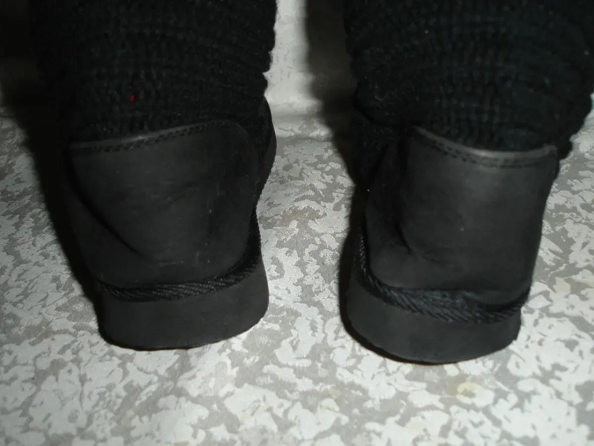 САПОГИ/чоботи/черевики ЧОРНІ в'язані по типу УГГІ 38-38,5р. Для дівчат 2