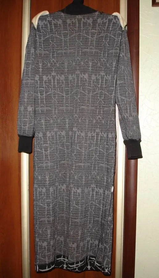 Платье/ПЛАТТЯ/сукня М-ка, трикотаж, довгий рукав. ЧОРНА з малюнком. 4