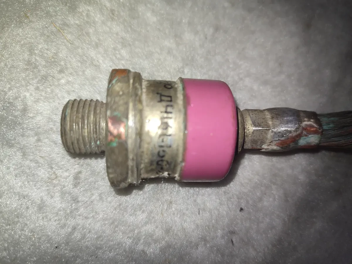 Тиристор Т161-160 с радиатором, диоды ДЧ161, Д161 4