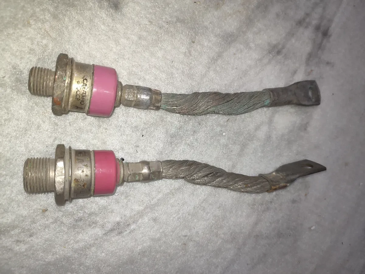 Тиристор Т161-160 с радиатором, диоды ДЧ161, Д161 3