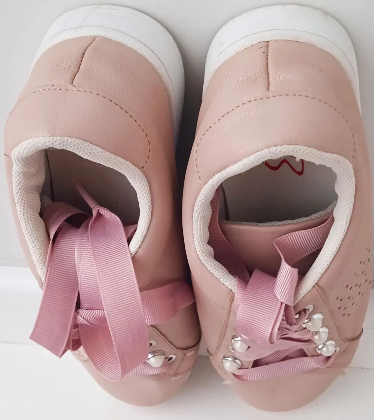 Кроссовки для девочки 4