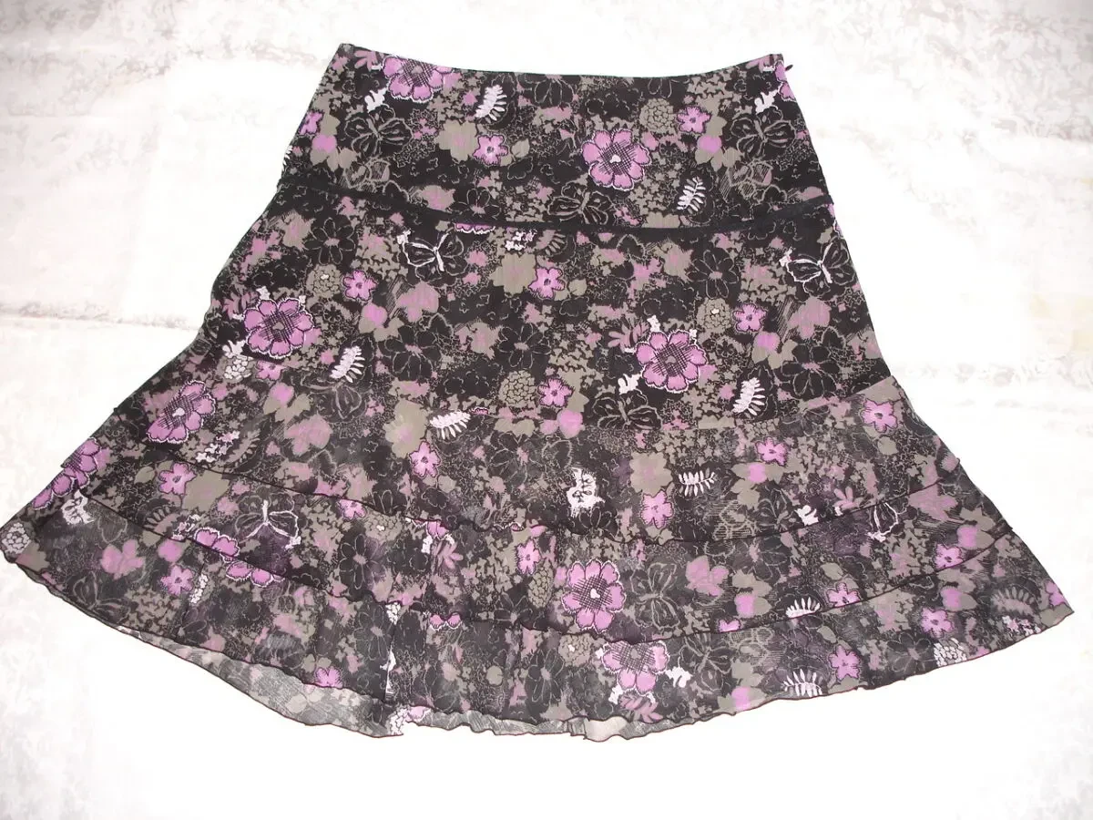 Юбка/СПІДНИЦЯ М-ка, весняно-літня, типу шифонова, з підкладкою